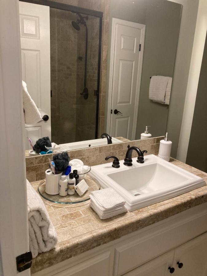 Spacious 3 Bedroom 2 Bath Condo Close To Five-Points In Atenas Exterior foto
